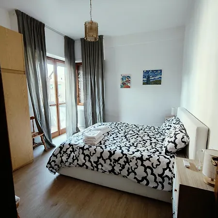 Gemelli-st Peter Sweet House *